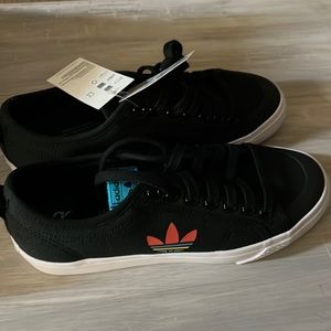 Mens shoes adidas 7 1/2